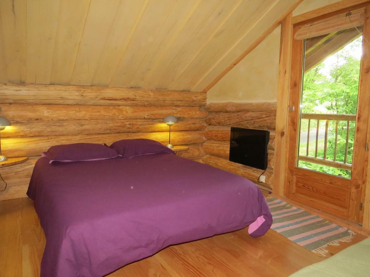 La Cabane De Hans Saint-Martial-de-Gimel Exterior photo